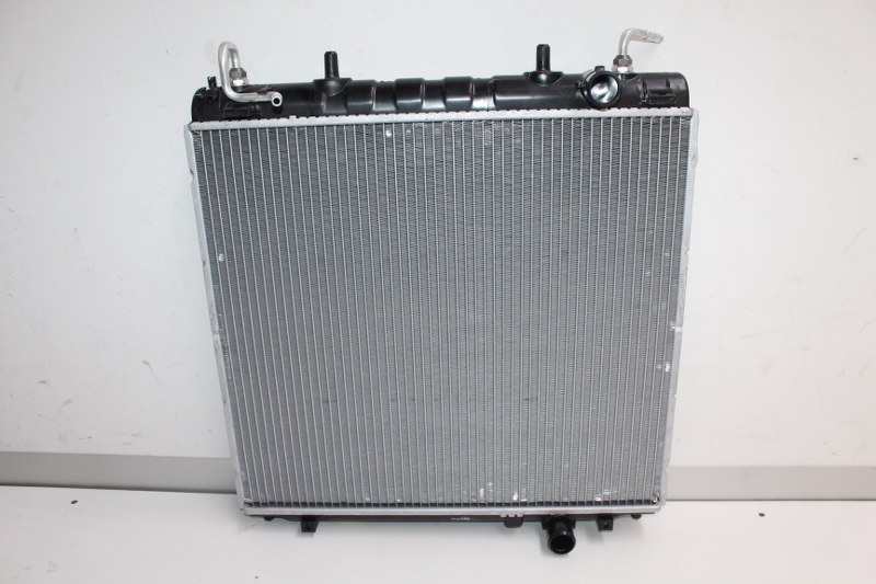 HYUNDAI TERRACAN RADIATOR 2 9 AUTO AfricaBoyz Online