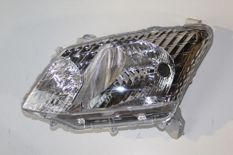 ISUZU KB300 2014 HEADLIGHT CHROME LH AfricaBoyz Online