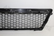 NISSAN BUMPER CENTRE GRILL NP200 1.6 2012