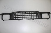 ISUZU KB250 DIP GRAY 1994 GRILLE