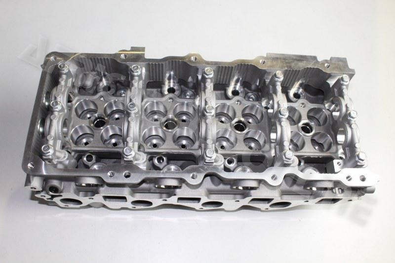 NISSAN CYLINDER HEAD HARDBODY 3.0TDI ZD30 2002