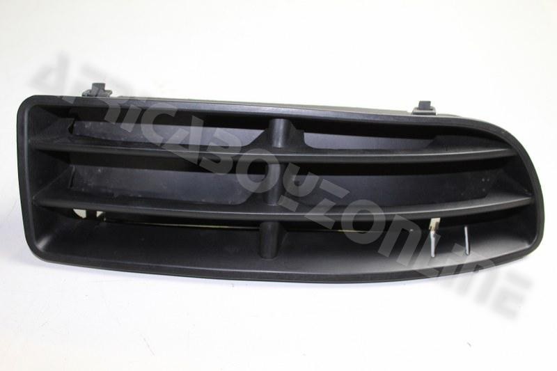 VOLKSWAGEN BUMPER GRILLE JETTA 4 1.6 FRONT RIGHT HAND 2001