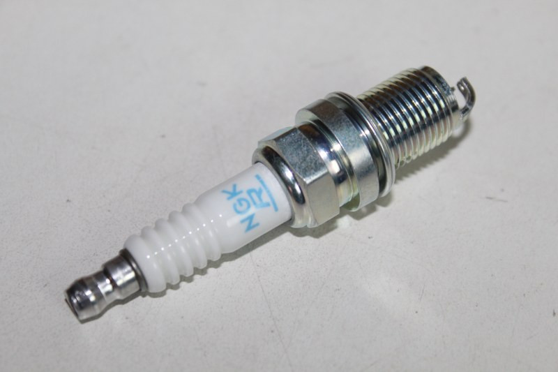 VW SPARK PLUG POLO 1.4 BOSCH 2006