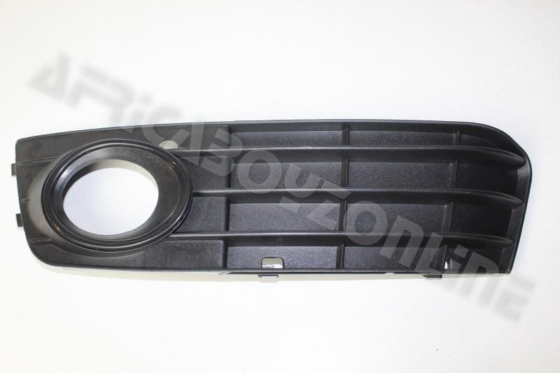 AUDI A4 B8 2010  FOG LAMP COVER LH