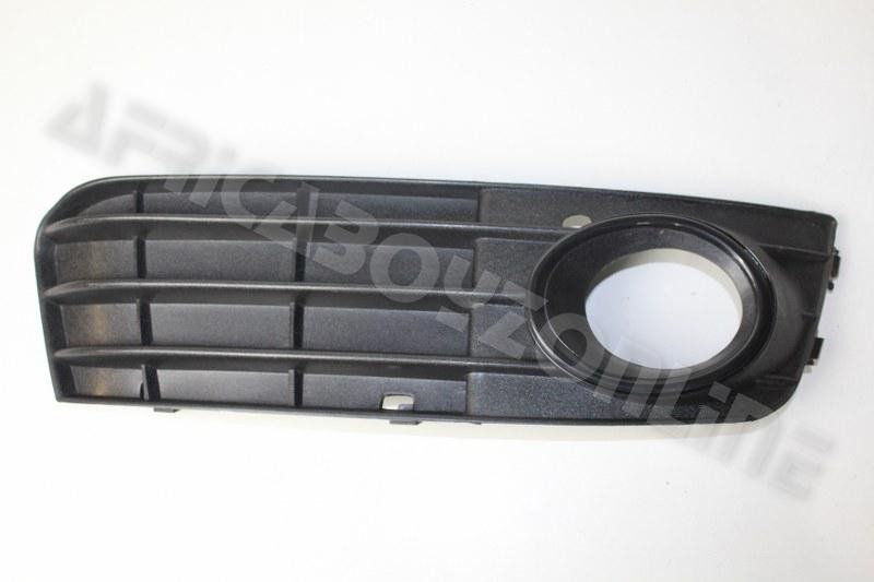 AUDI A4 B8 2010 FOG LAMP COVER RH