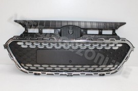 HYUNDAI I20 2015 BUMPER GRILLE WITH CHROME MOULDING