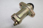 LANDROVER CLUTCH SLAVE CYLINDER DICOVERY 2 TD5 00-
