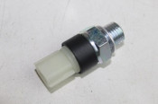 NISSAN NP300 2007- 2.5 OIL PRESSURE SWITCH
