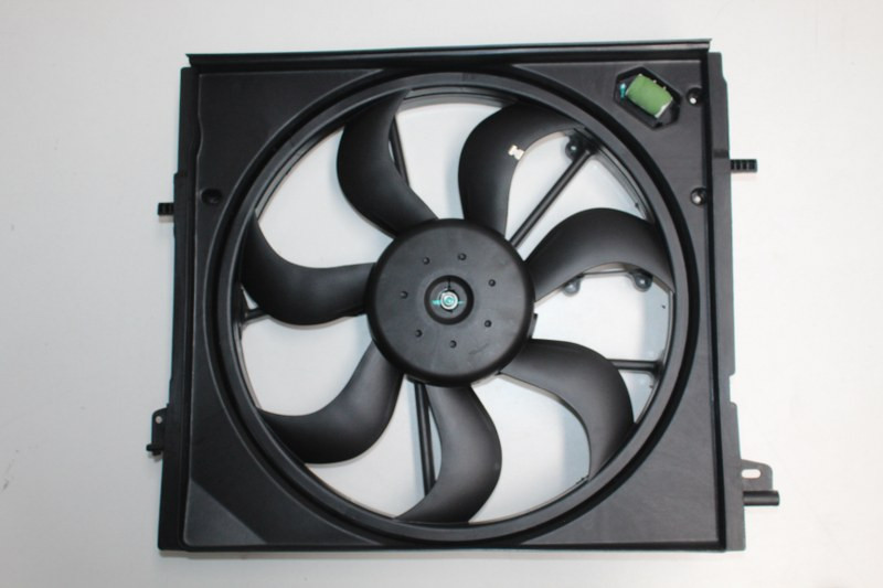 NISSAN QASHQAI/XTRAIL 2015- 1.2T 1.6D RADIATOR FAN