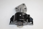 CHEVROLET SONIC 2013 1.6 F16D4 FRONT LEFT ENGINE MOUNTING