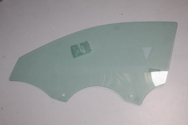 AUDI A3 2013- 1.6 CLH FRONT DOOR GLASS LH