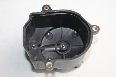 TOYOTA DISTRIBUTOR CAP TAZZ 1.3