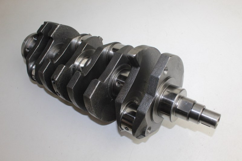 ISUZU KB240 CRANKSHAFT 2.4 C24SE 05-10