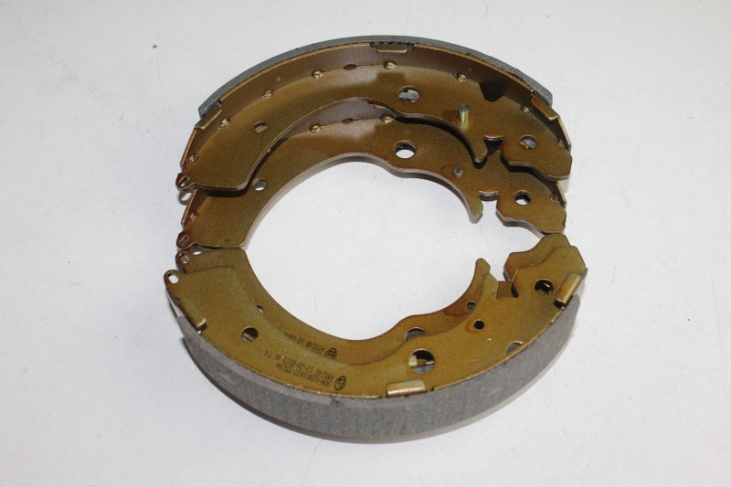 HONDA BRAKE SHOES BRV L15Z1