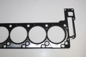 MERC HEAD GASKET RIGHT W164 ML500 273 ENG 2008