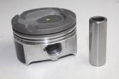 MERC PISTON SET  W204 C200 271 ENG 2012