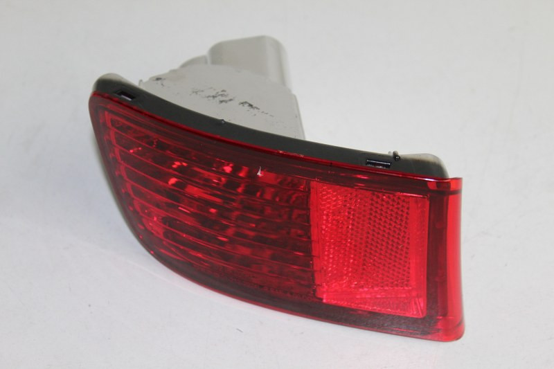 TOYOTA REFLECTOR LAMP-LHS LANDSCRUISER 3.0 02-08