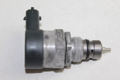 TOYOTA FUEL PRESSURE VALVE COROLLA 1.4 13-18