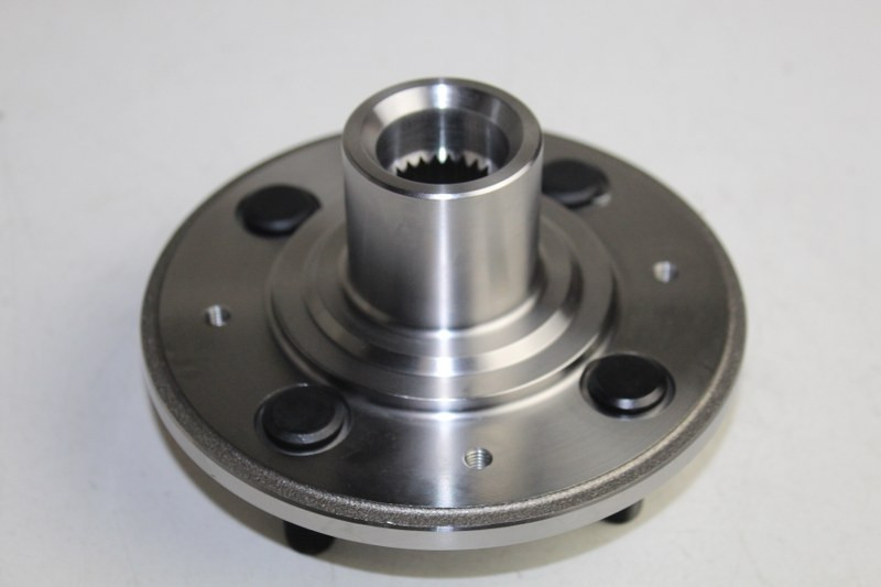 HONDA FRONT WHEEL HUB CIVIC D17A5