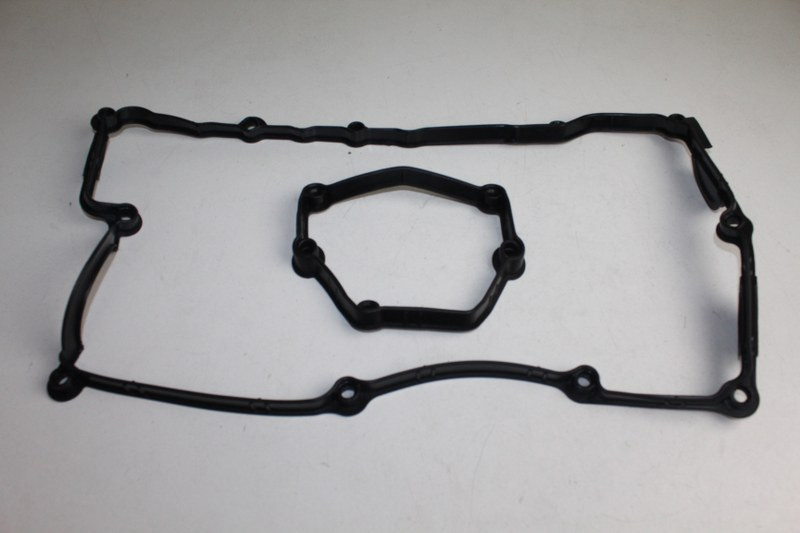 BMW VALVE COVER GASKET E90 N46 2005