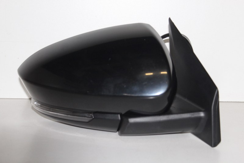 TOYOTA RH-DOOR MIRROR ELE-W/INDICATOR RUSH 1.5 18-