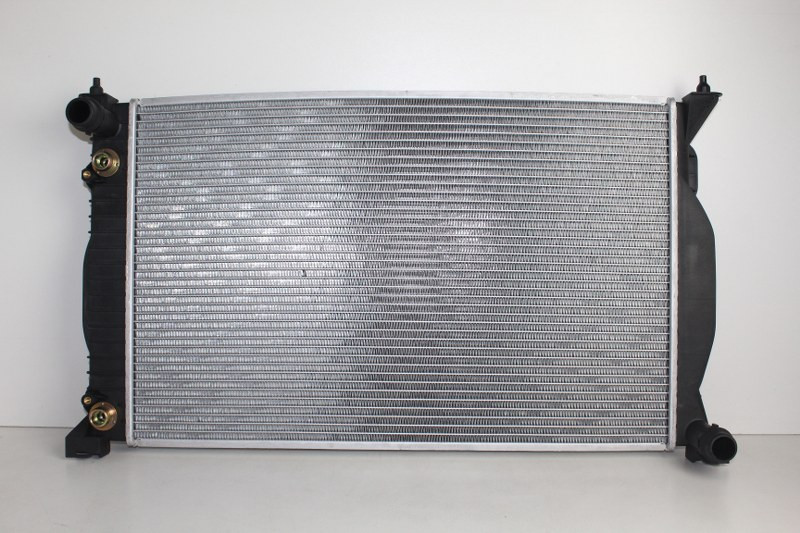 AUDI A4/A6 RADIATOR 2.4 BDV 01-03