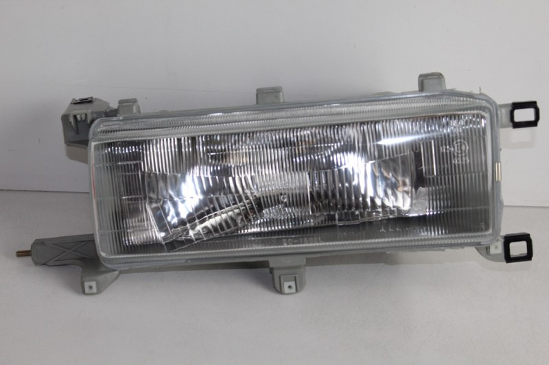 TOYOTA RHS HEADLIGHT 1989-1992 CRESSIDA