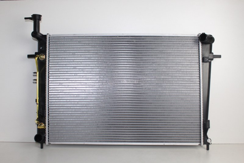 HYUNDAI TUCSON RADIATOR AUTO G6BA 2008-