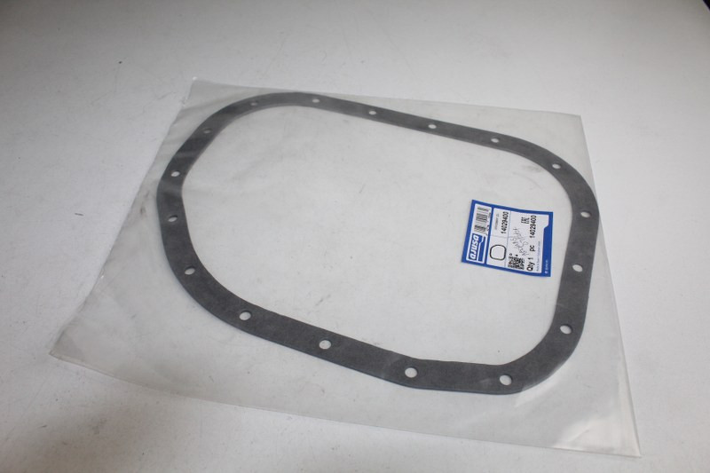 MERC SUMP GASKET W123 230-4  115 ENG 1977