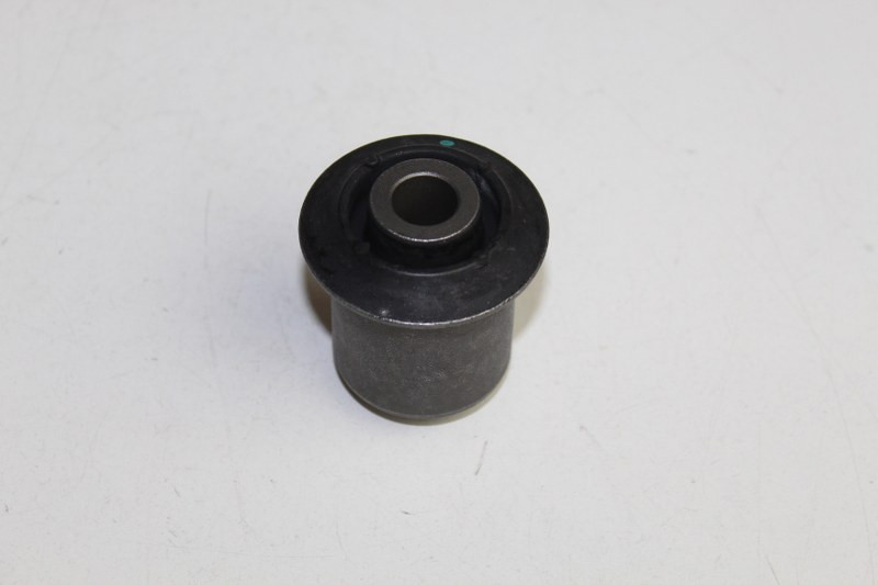 HONDA CONTROLA RM BUSH LOWER OUTER FRV K20A9