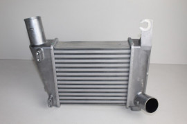 NISSAN NP300 INTERCOOLER 2.5 YD25 2008