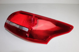 FORD RHS TAIL LIGHT FOCUS 2015-