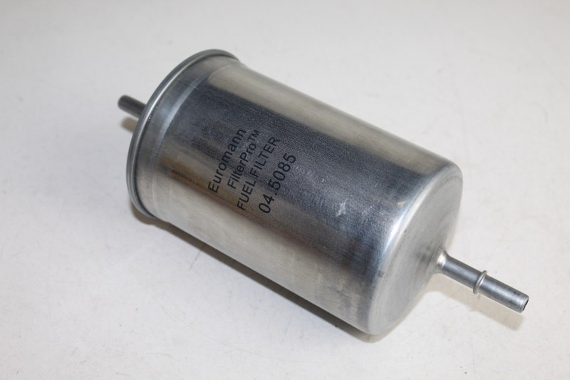 VOLVO FUEL FILTER V40 2.0 99-04