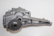 MERC OIL PUMP SPRINTER 515 W906 642ENG 2013