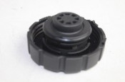 MERC RADIATOR BOTTLE CAP W203 C200 111ENG 2000